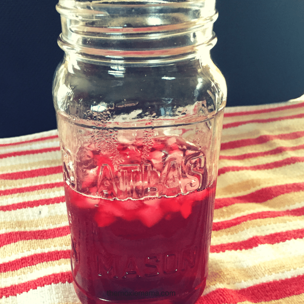 keto pink drink tea with ice
